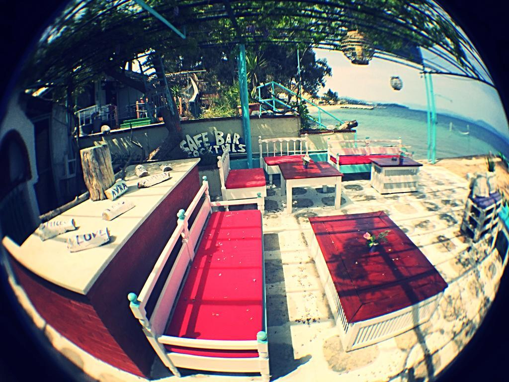 Benitsa Beach Hotel Achílleion エクステリア 写真