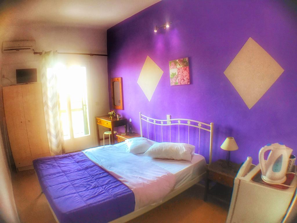 Benitsa Beach Hotel Achílleion エクステリア 写真