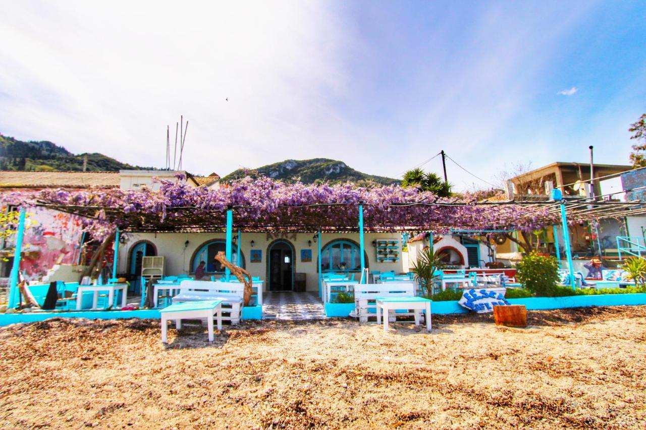Benitsa Beach Hotel Achílleion エクステリア 写真
