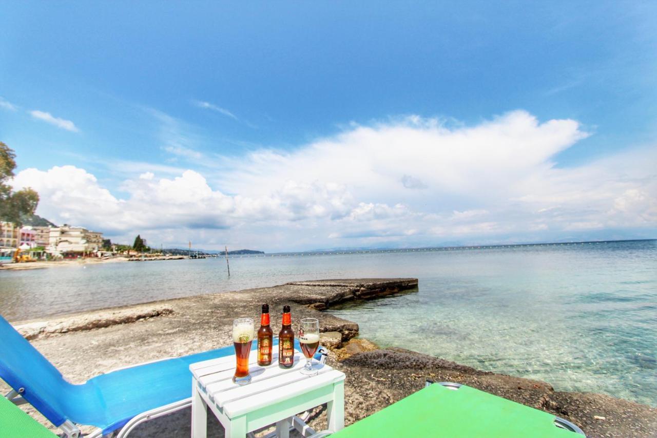 Benitsa Beach Hotel Achílleion エクステリア 写真